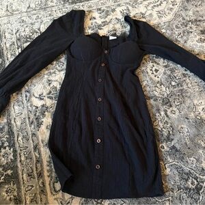 Chic Long Sleeve Black Dress